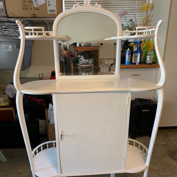 Small curio - Picture 2 of 4